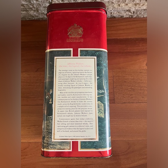 Vintage 1983 Johnny Walker Red Holiday Tin Collectible Container Empty 1.75 Lt. - Picture 2 of 8